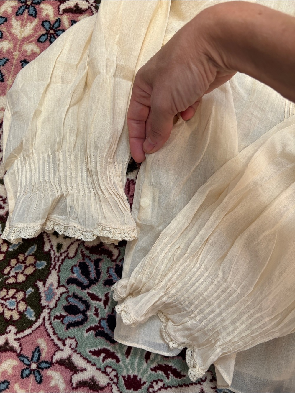 Doen Pintucked Ruffled Top - Picture 15 of 16